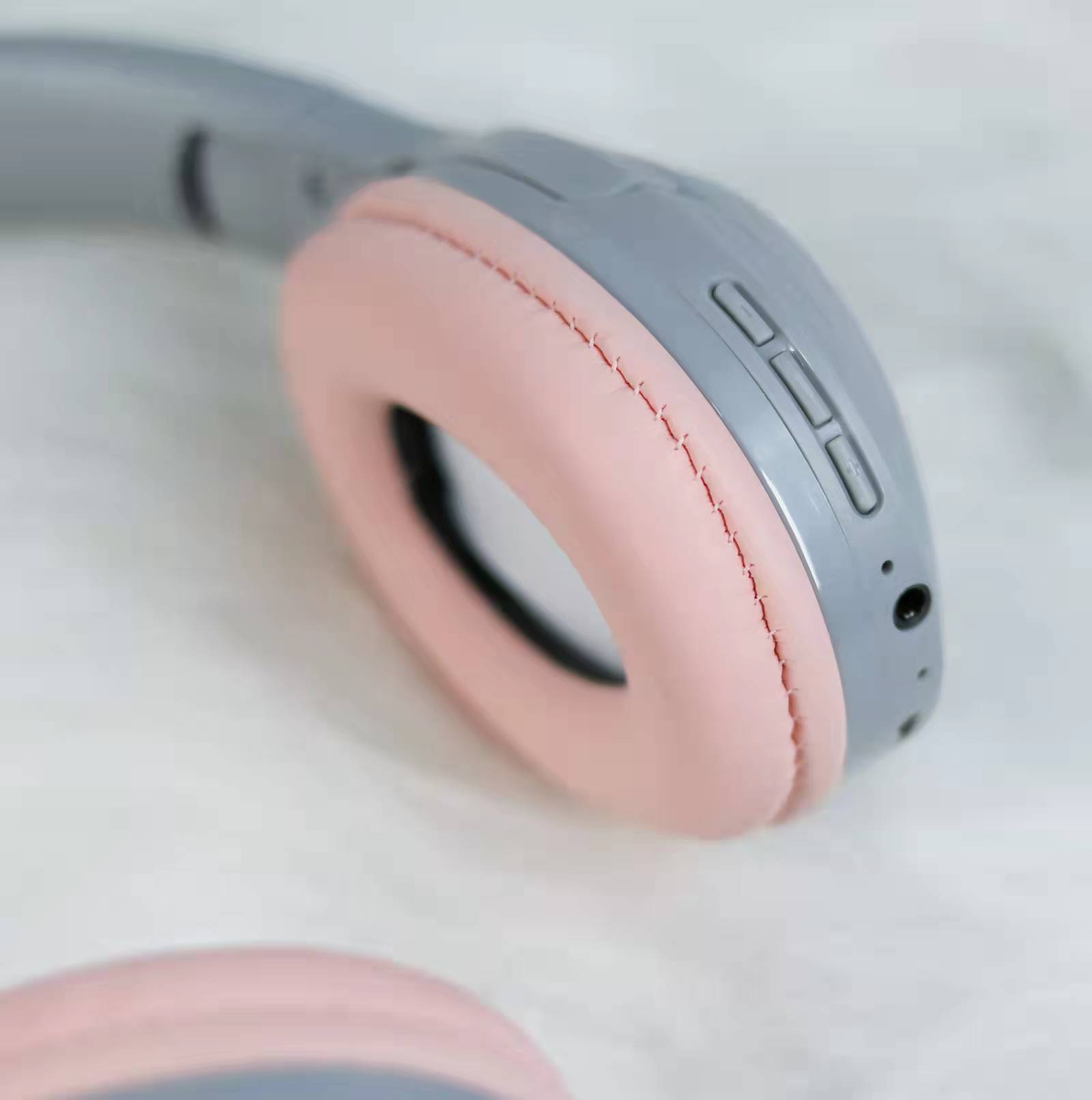 Cat Ear Led Headphones